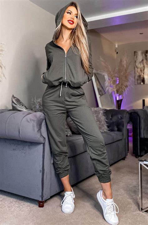 khaki green tracksuit women's.